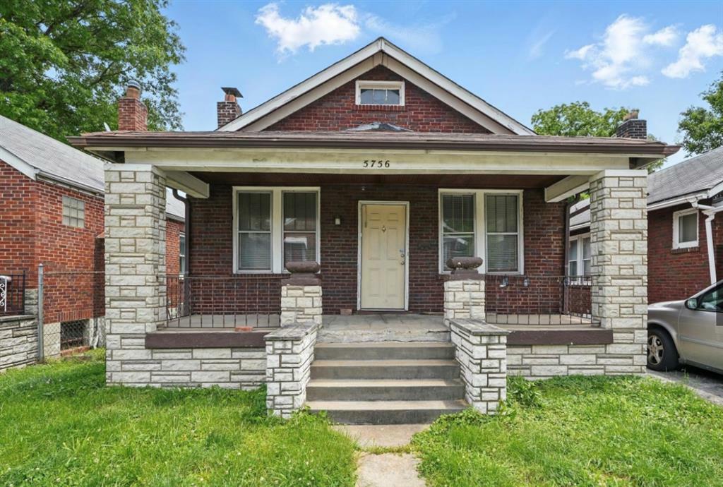 Property Photo: 5756 Floy MO 63136