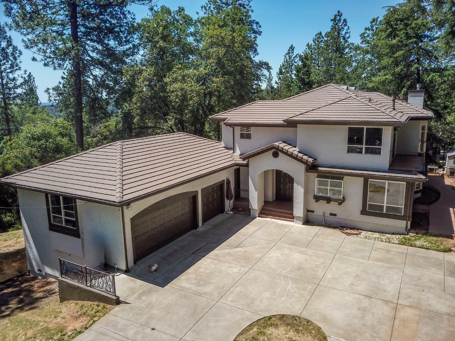 Property Photo: 15954 Gary Way CA 95949