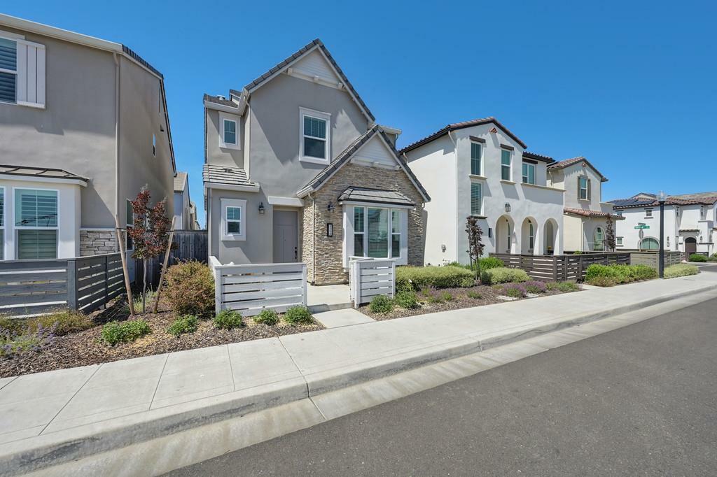 Property Photo: 2355 Veterans First Avenue CA 95818