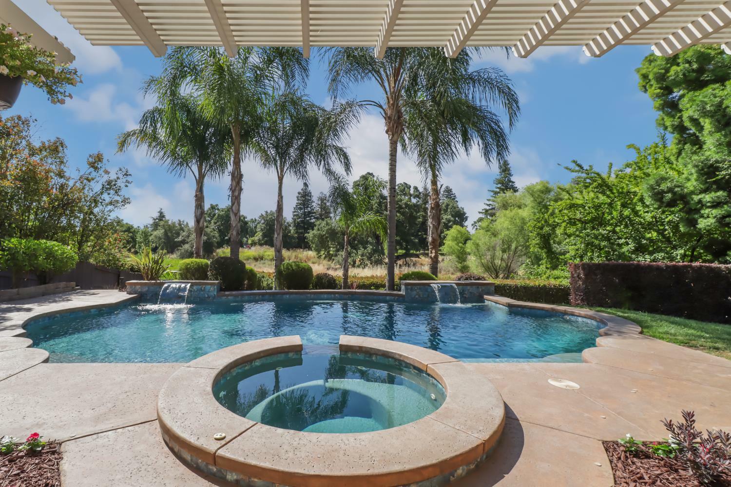 43 Hawk Crest Court  Roseville CA 95678 photo