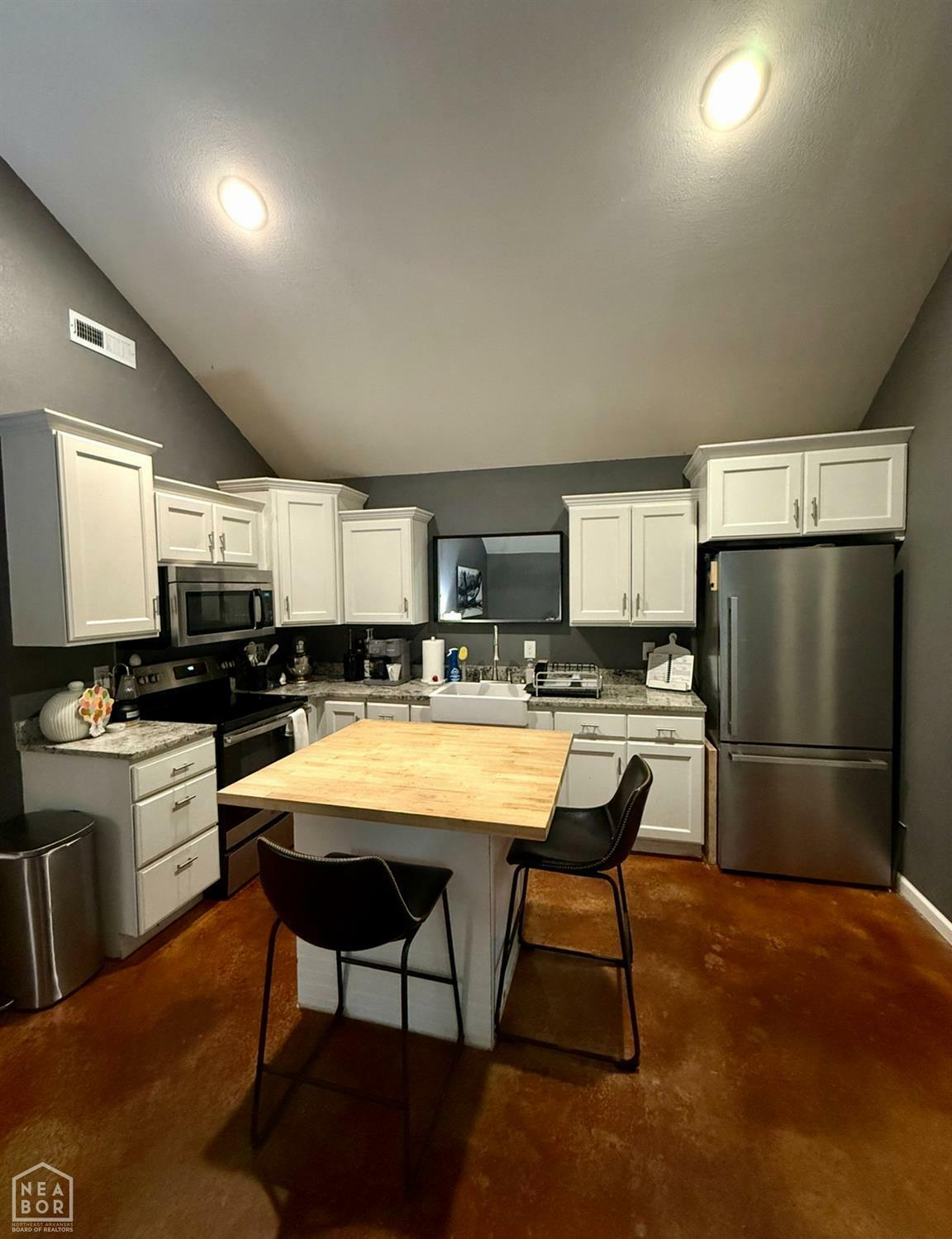 Property Photo: 415 NW 3rd Street AR 72476