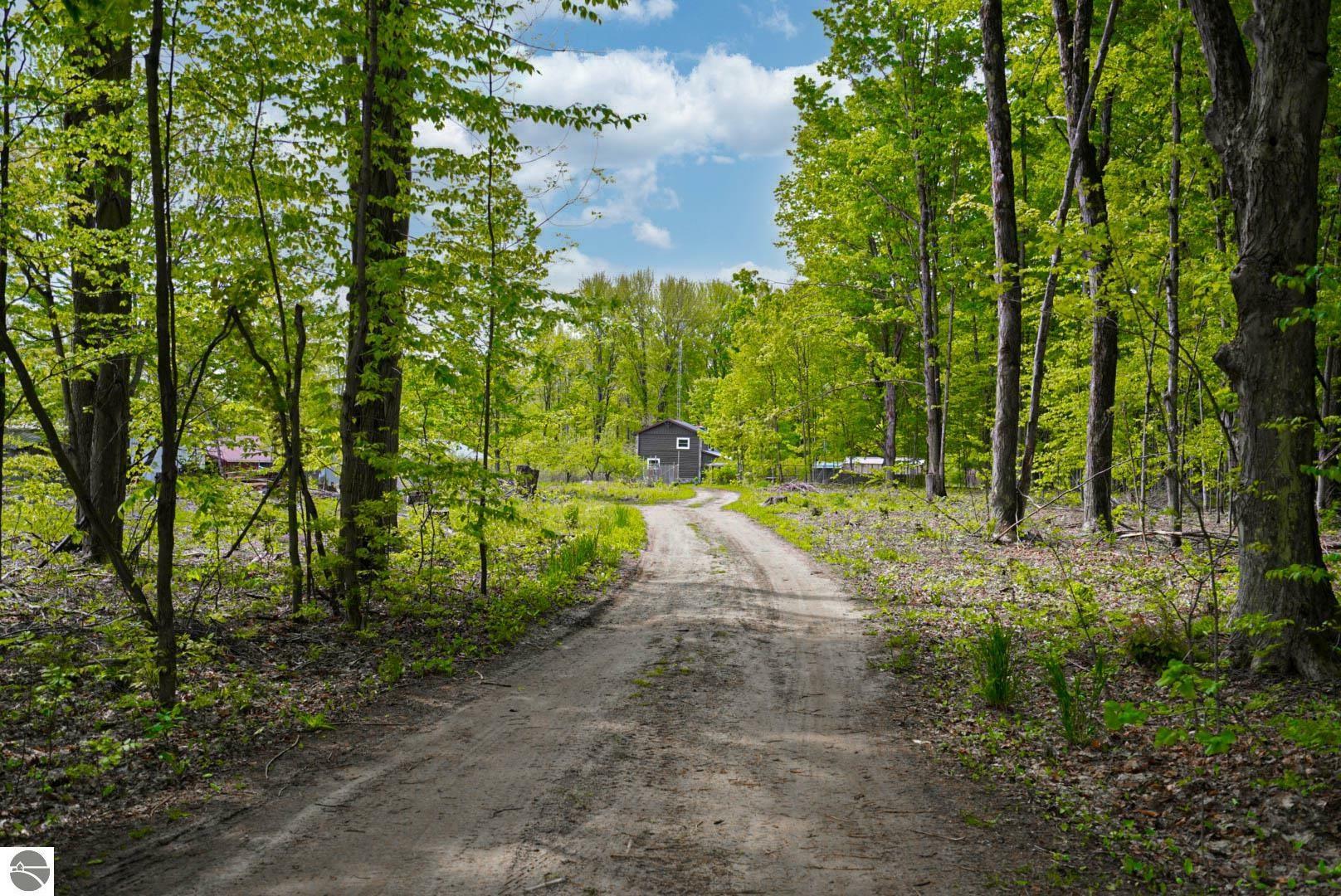 Property Photo: 17083 Milnichol Road MI 49683