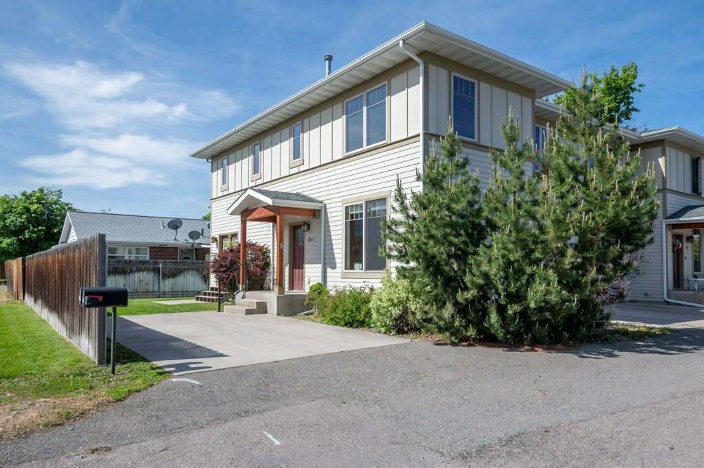 Property Photo: 2211 S Russell Street B MT 59801