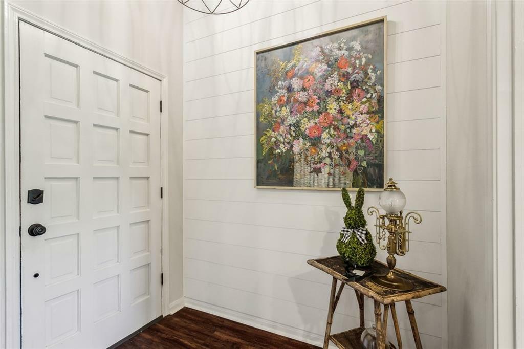 Property Photo: 8 S Court Villa 8 LA 70471