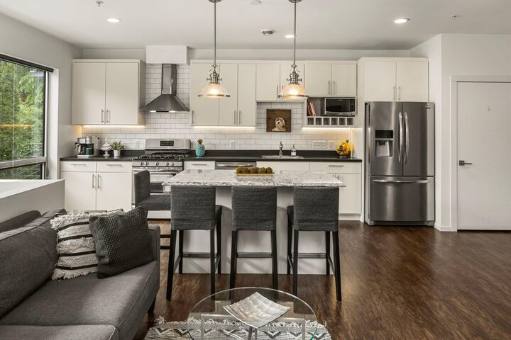 4013 W 31st Street 102  Saint Louis Park MN 55416 photo