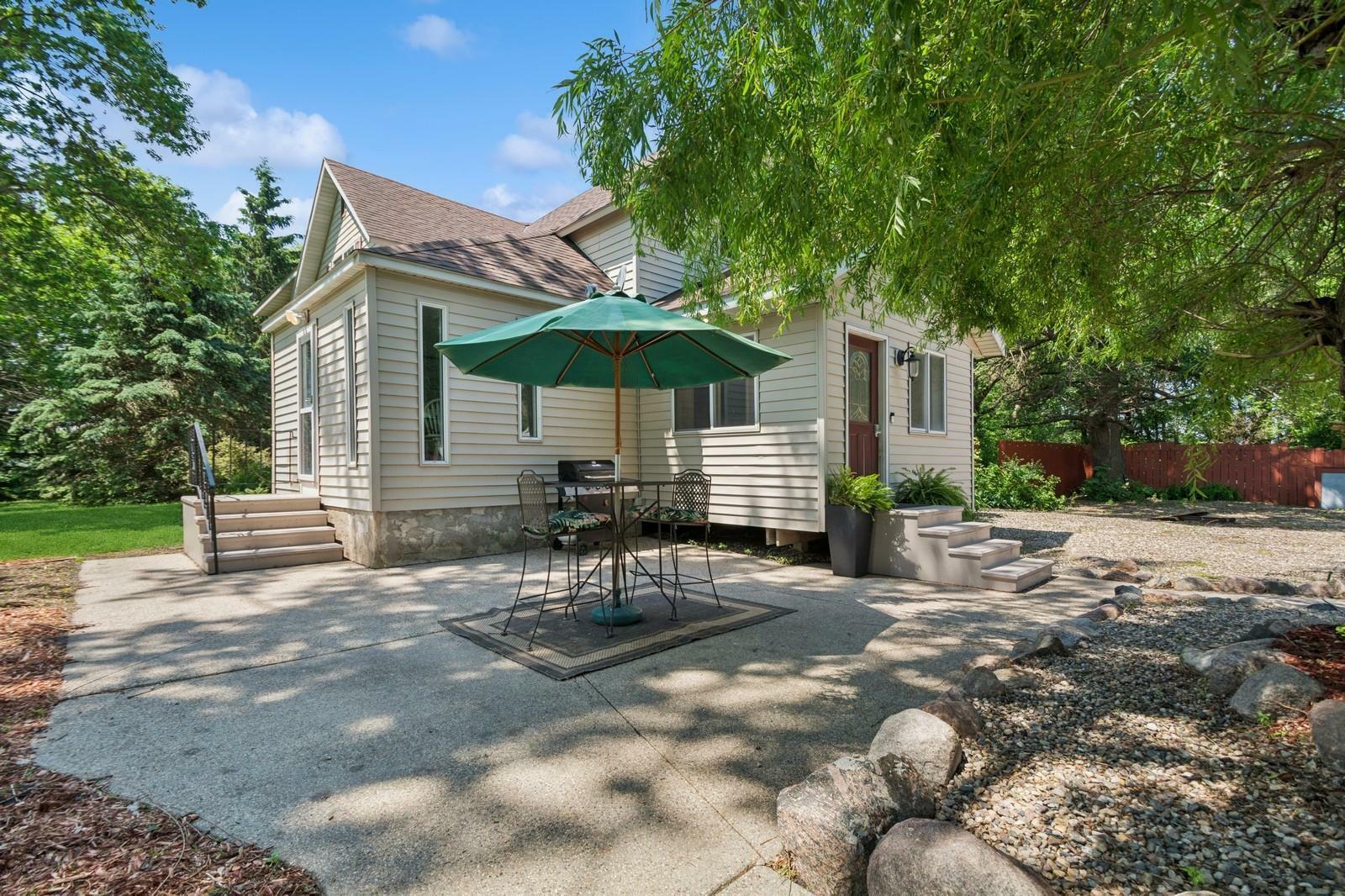 Property Photo: 6198 210th Avenue SE MN 56253