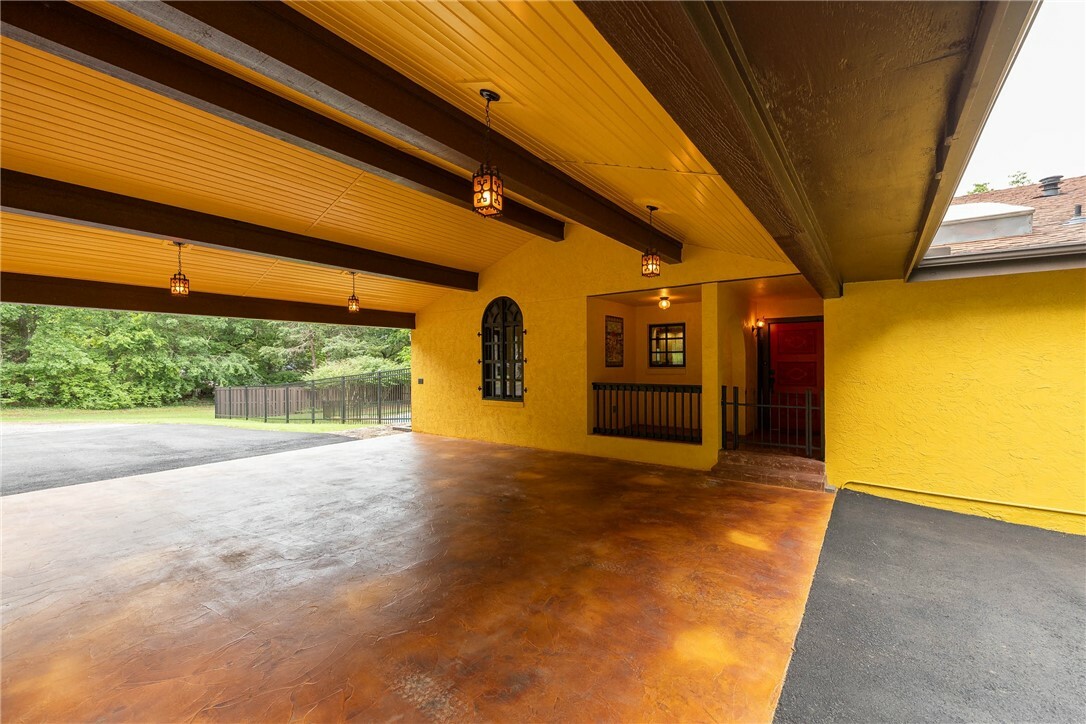 Property Photo:  363 E Ralston Street  AR 72730 