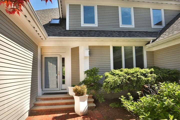 Property Photo:  32 Highwood Ln  MA 01938 