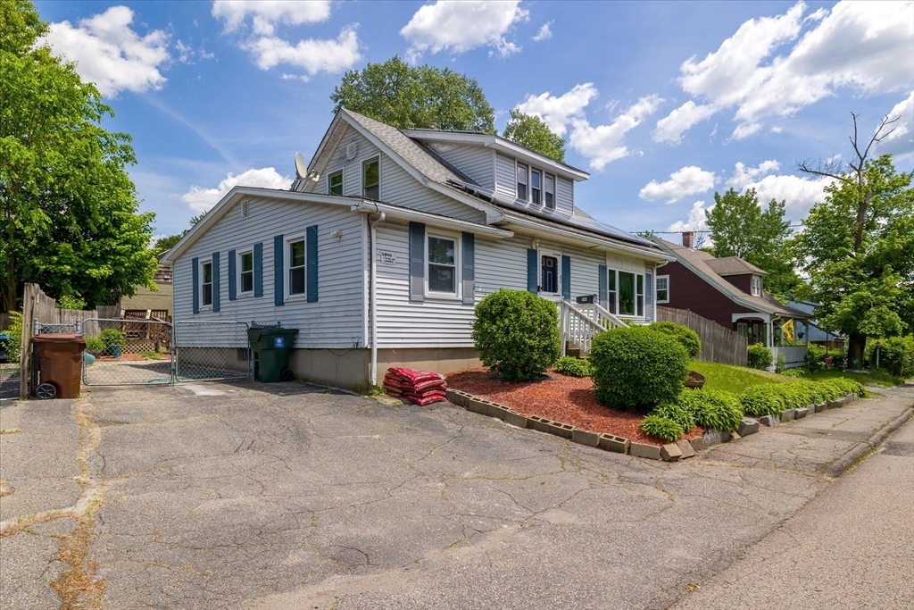 Property Photo:  85 Pinehurst Ave  MA 01501 