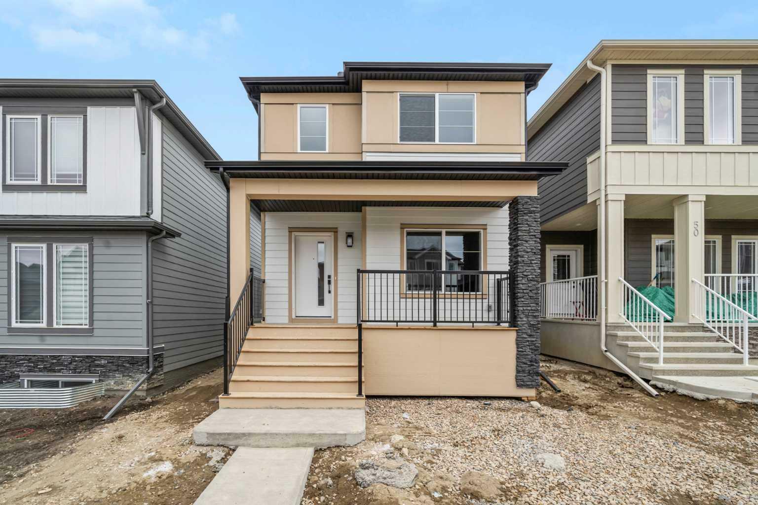 Property Photo:  46 Versant View SW  AB T2Y 0S8 