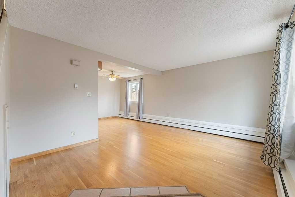 Property Photo:  3809 45 Street SW 141  AB T3E 3H4 