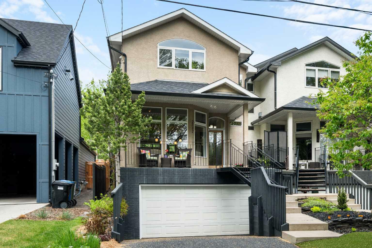 Property Photo: 2732 7 Avenue NW AB T2N 1A7