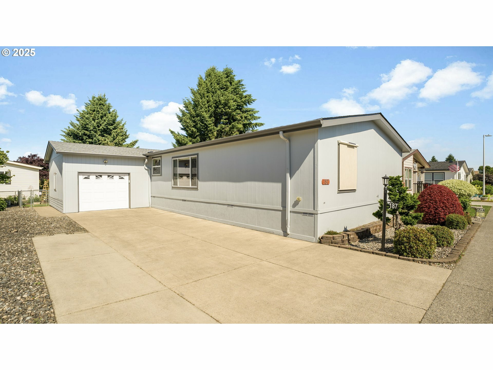 Property Photo: 5101 NE 121st Ave 187 WA 98682