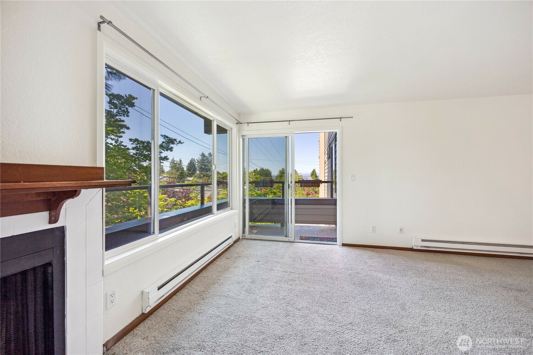 Property Photo: 6055 35th Avenue SW 201 WA 98126
