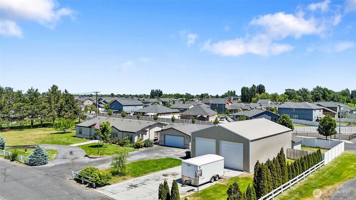 Property Photo:  1183  E.9 Road NE  WA 98837 