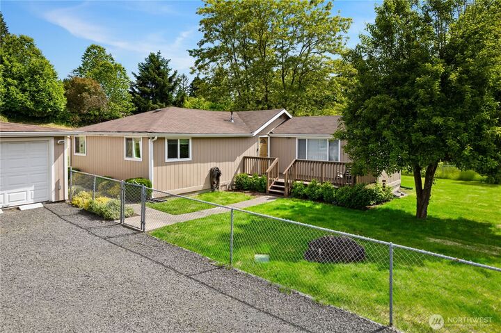 Property Photo:  1958  12th Avenue SE  WA 98501 