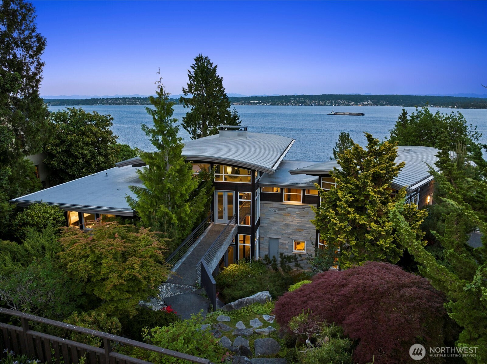 Property Photo: 4502 55th Avenue NE WA 98105