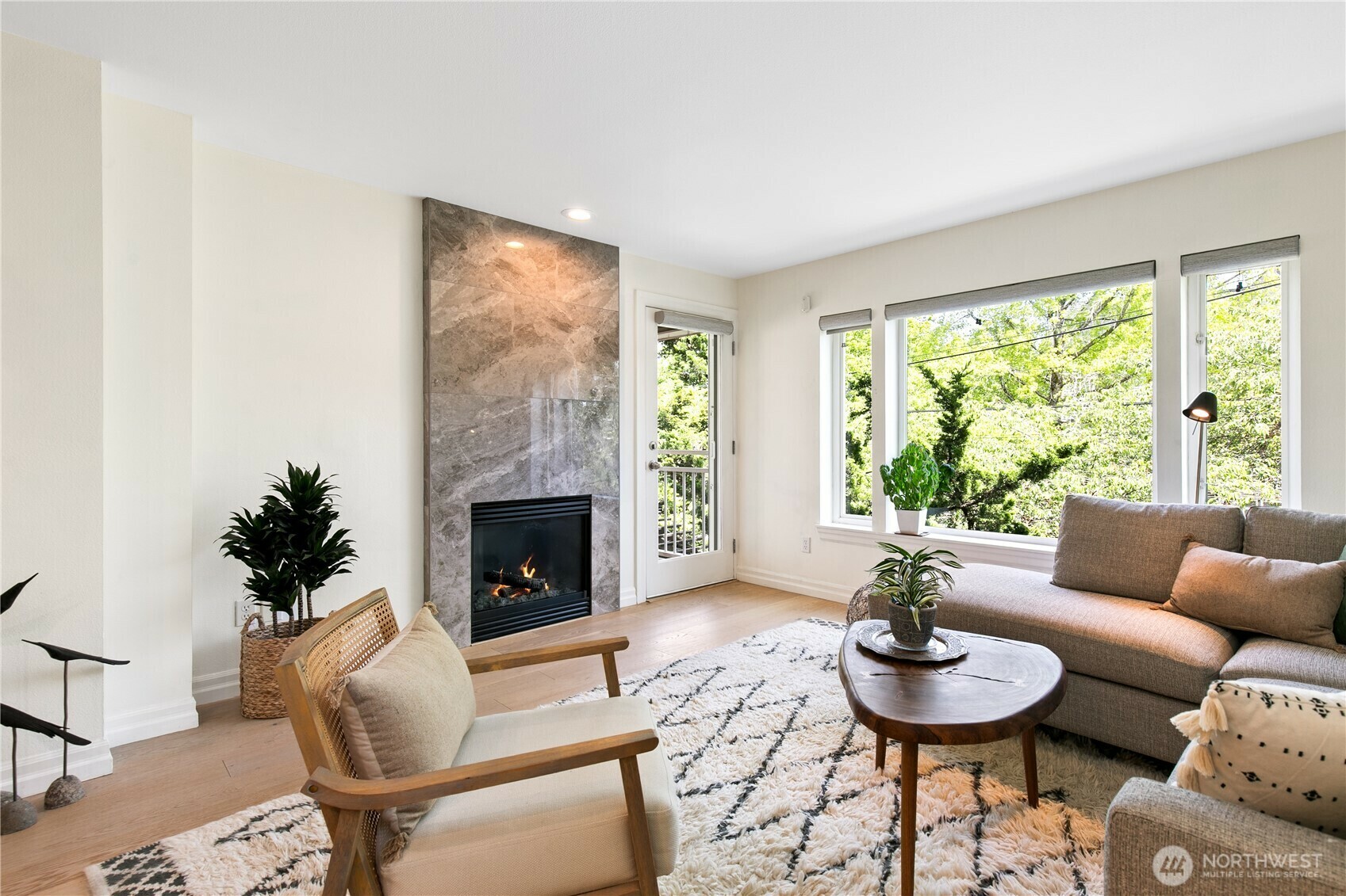 Property Photo: 215 20th Avenue E 203 WA 98112