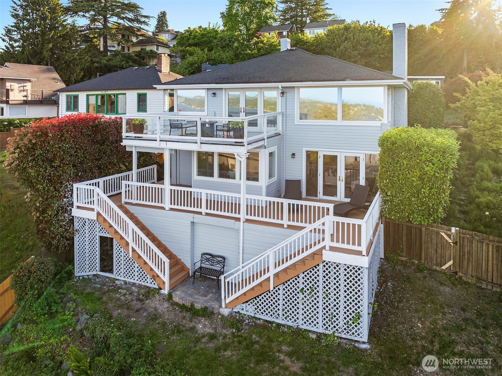 Property Photo: 3301 S Day Street WA 98144