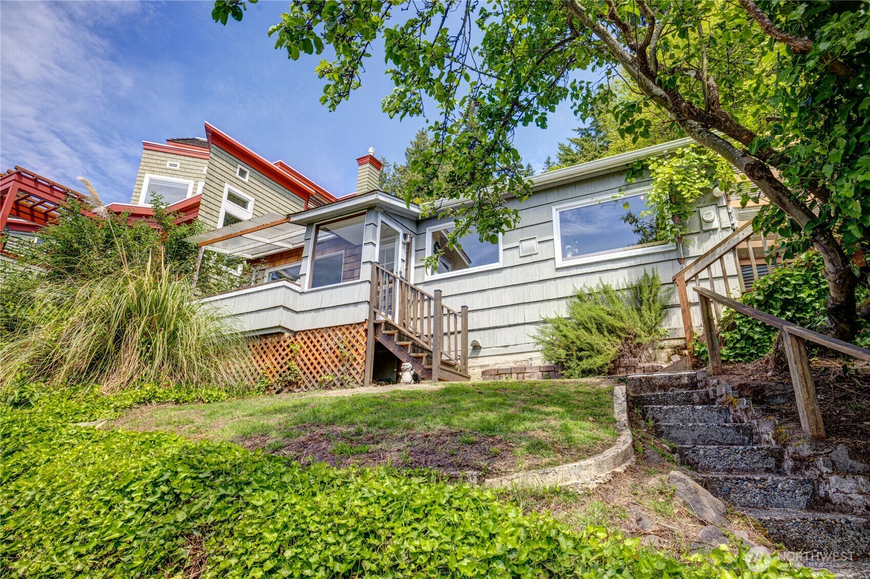 Property Photo: 4216 Chilberg Avenue SW WA 98116