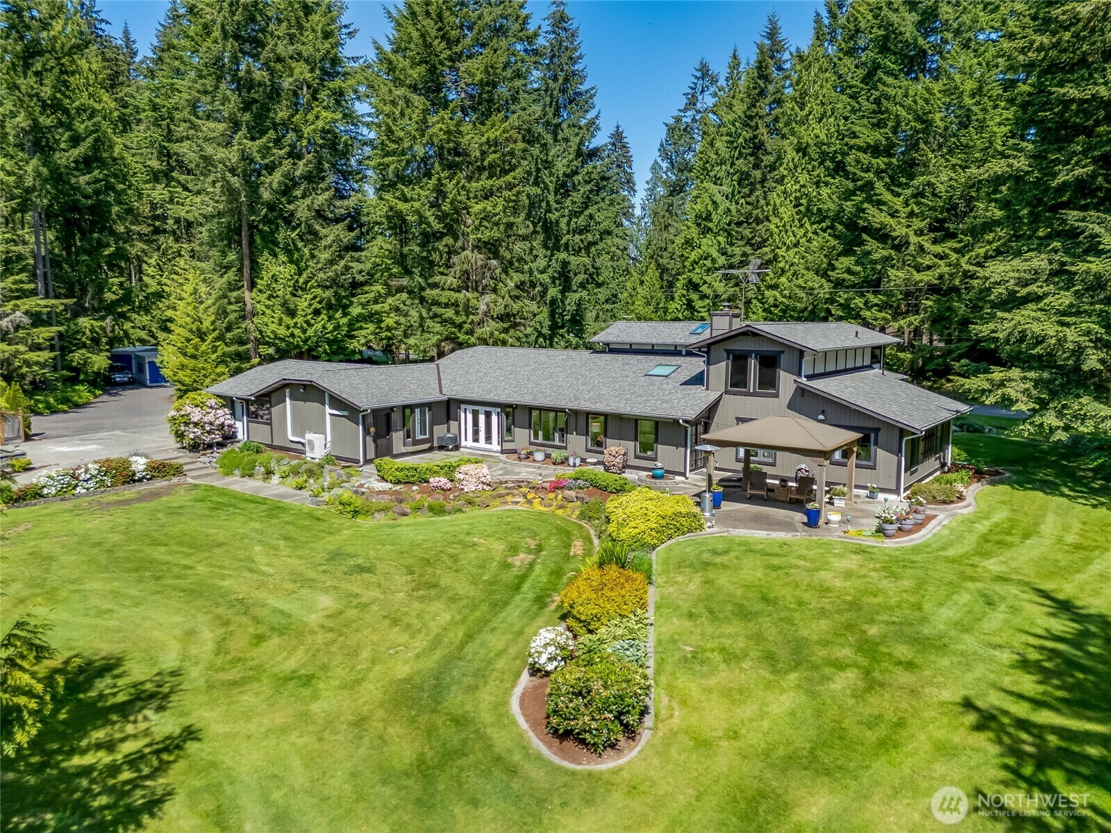 19716  61st Avenue SE  Snohomish WA 98296 photo