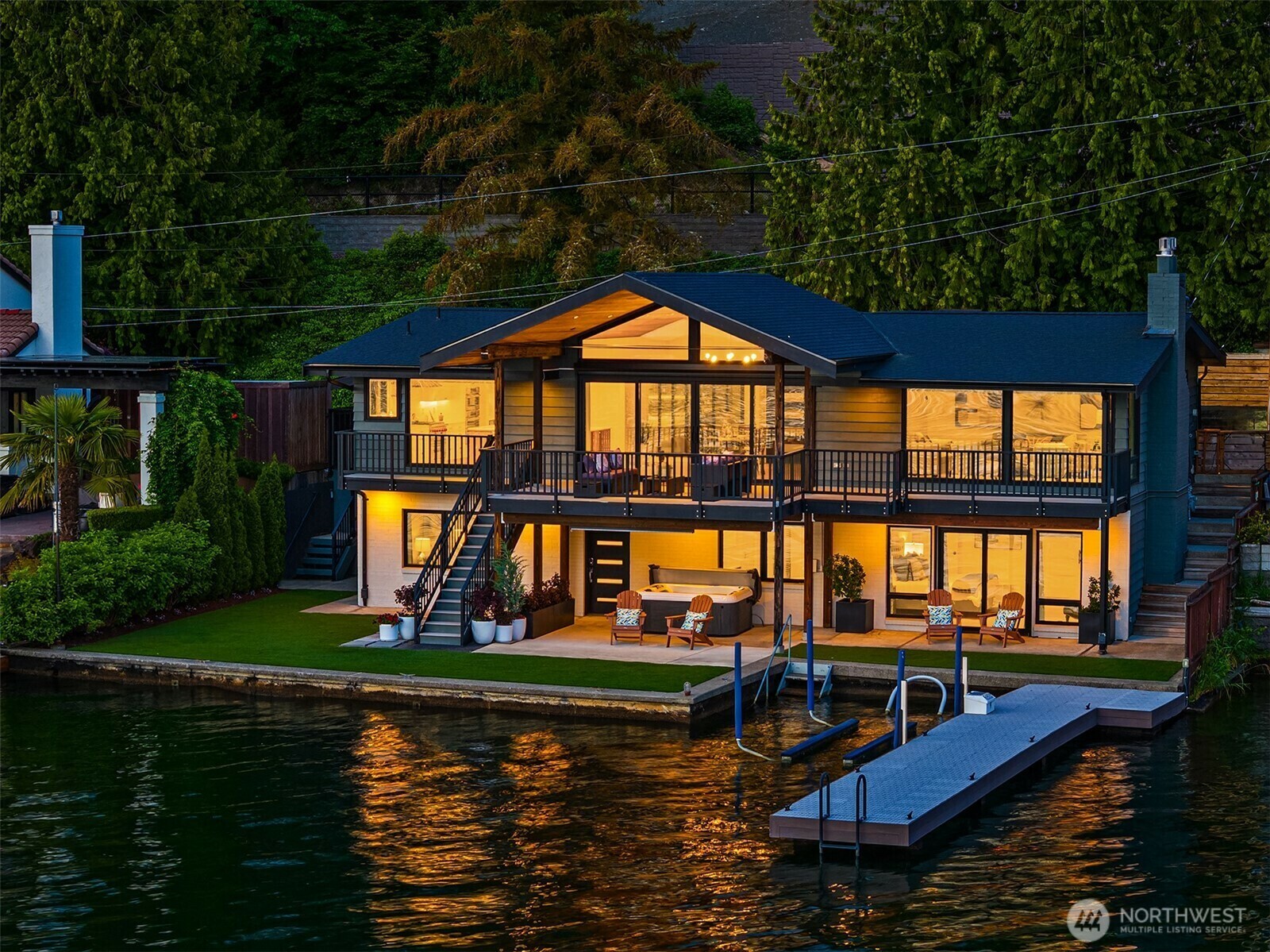 6425  Ripley Lane SE  Renton WA 98056 photo