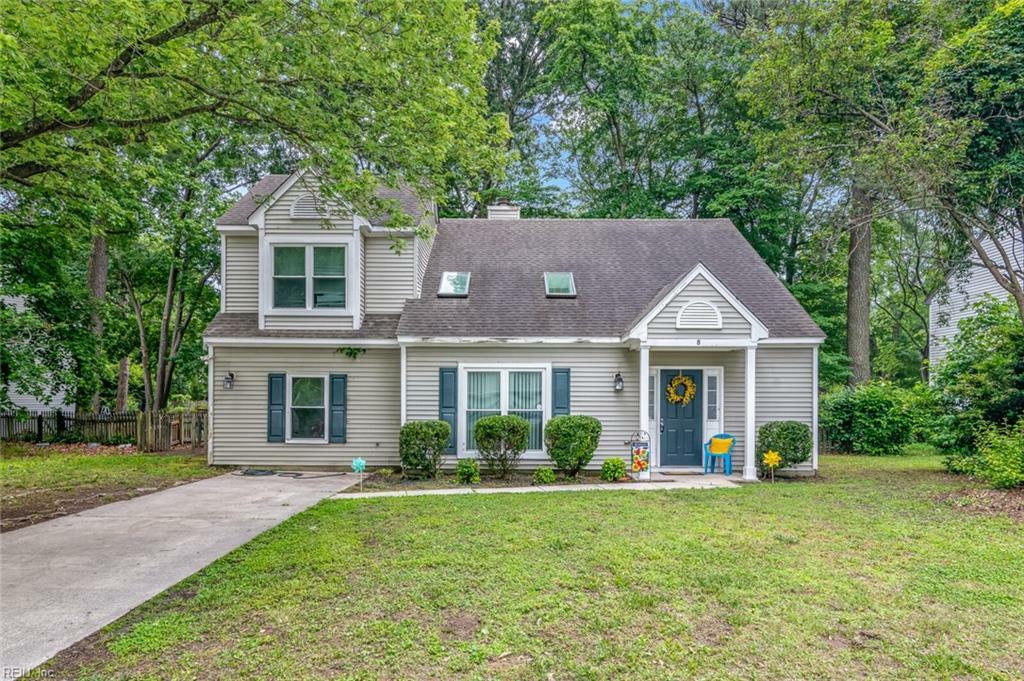 Property Photo: 8 Alton Ct VA 23669