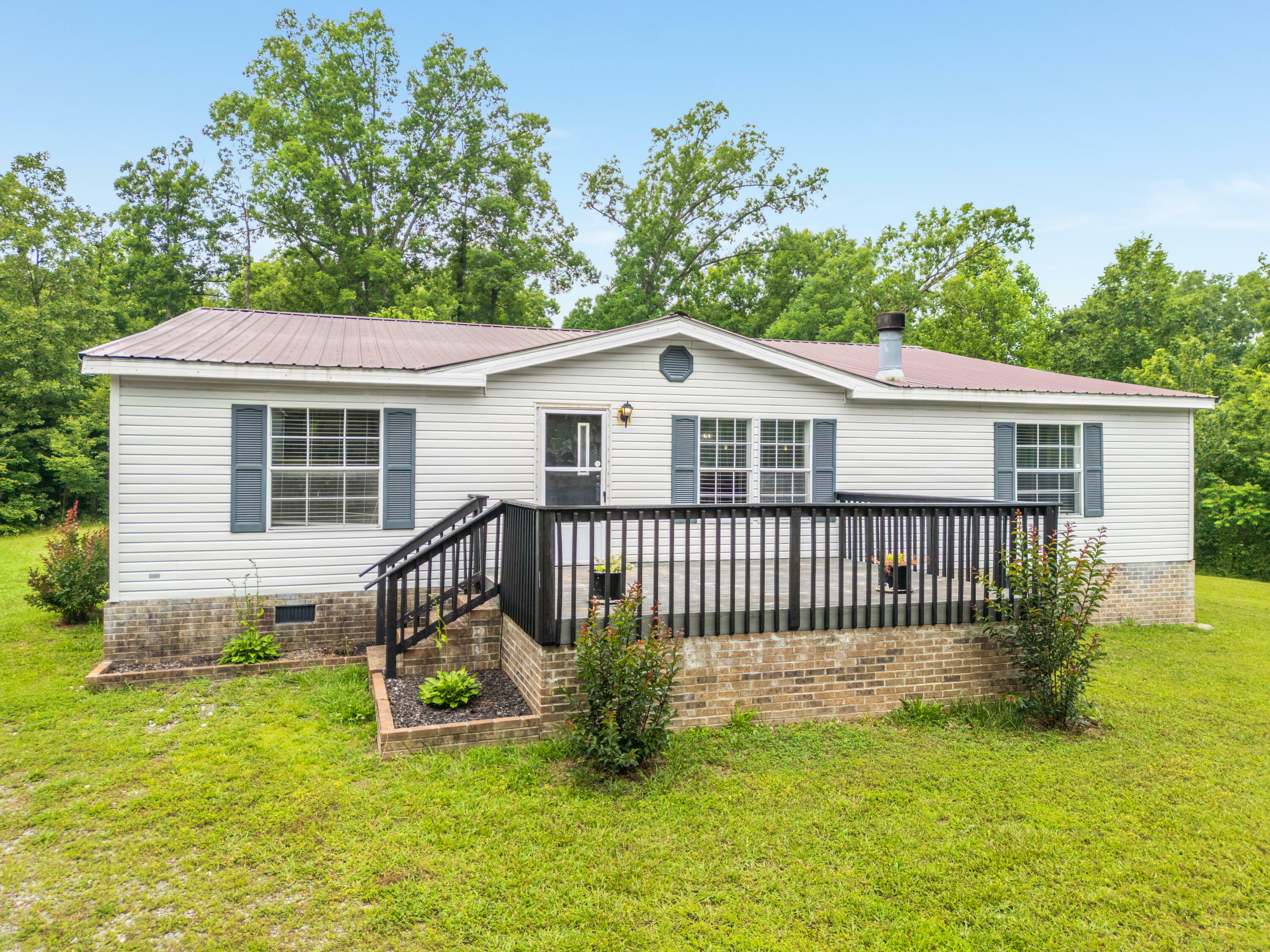Property Photo: 139 Fox Farm Trail SE TN 37323