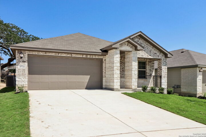 Property Photo: 25734 Rosey Way TX 78006