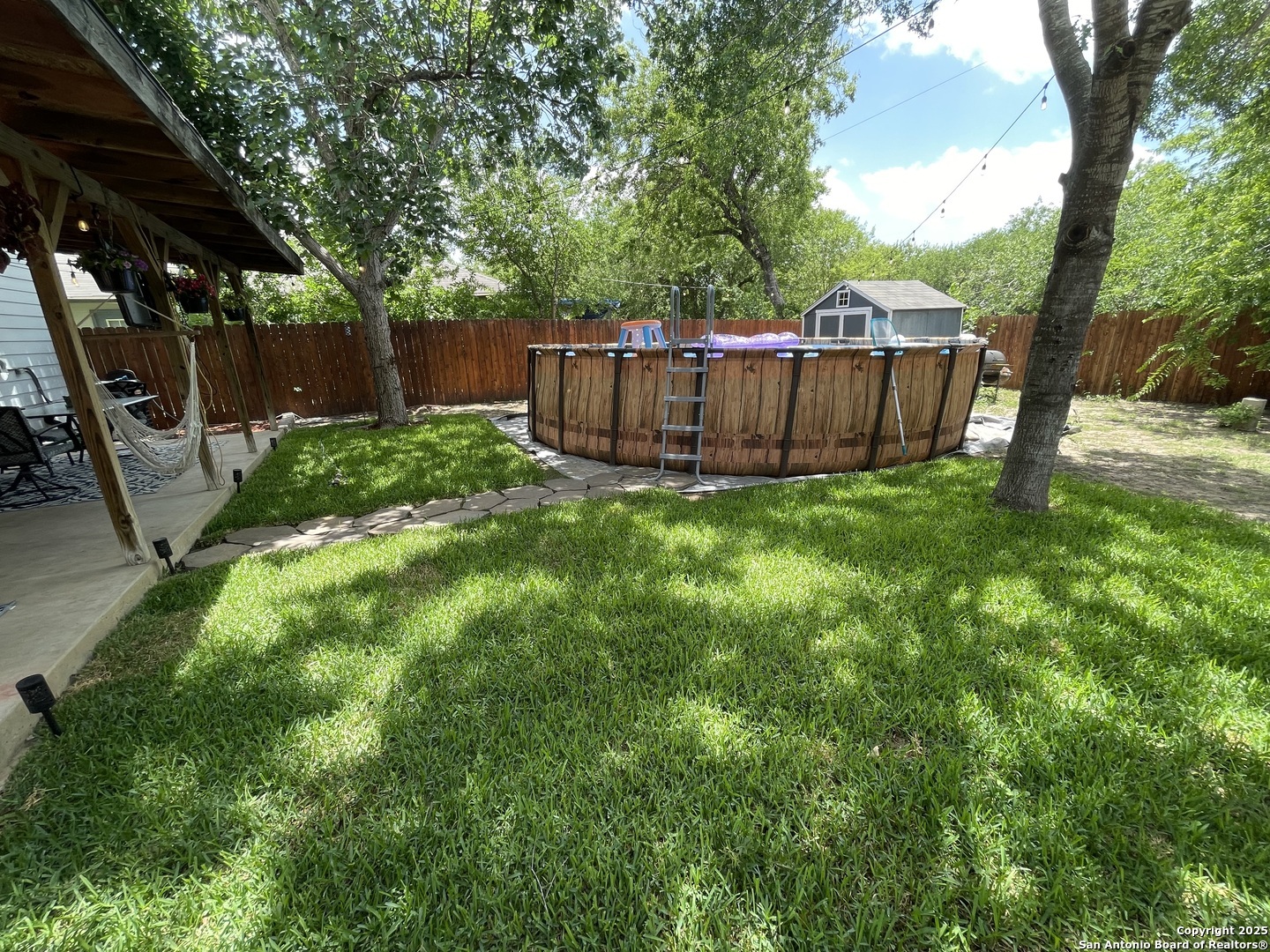 Property Photo: 9858 Menard Cir TX 78245