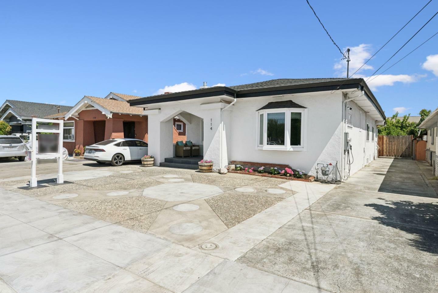 Property Photo: 114 Hollywood Avenue CA 95112