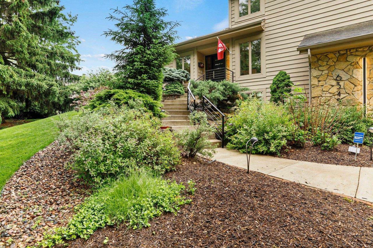 Property Photo: 6345 Briarcliff Lane WI 53562