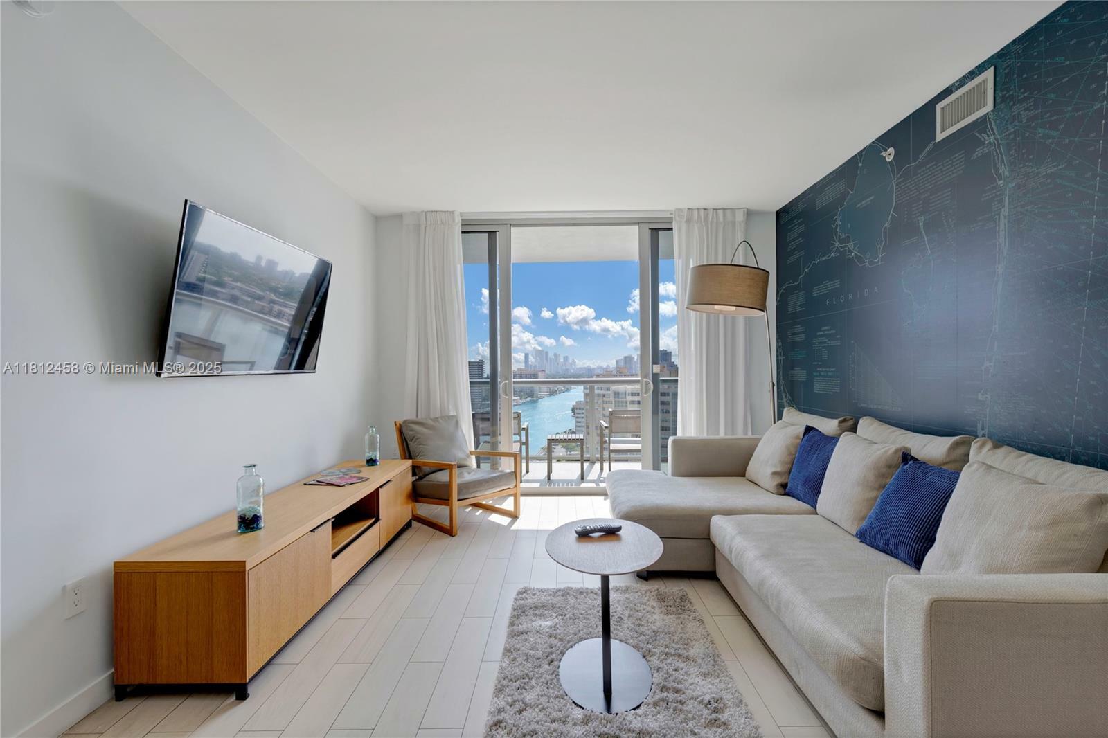 Property Photo: 2602 E Hallandale Beach Blvd R1709 FL 33009