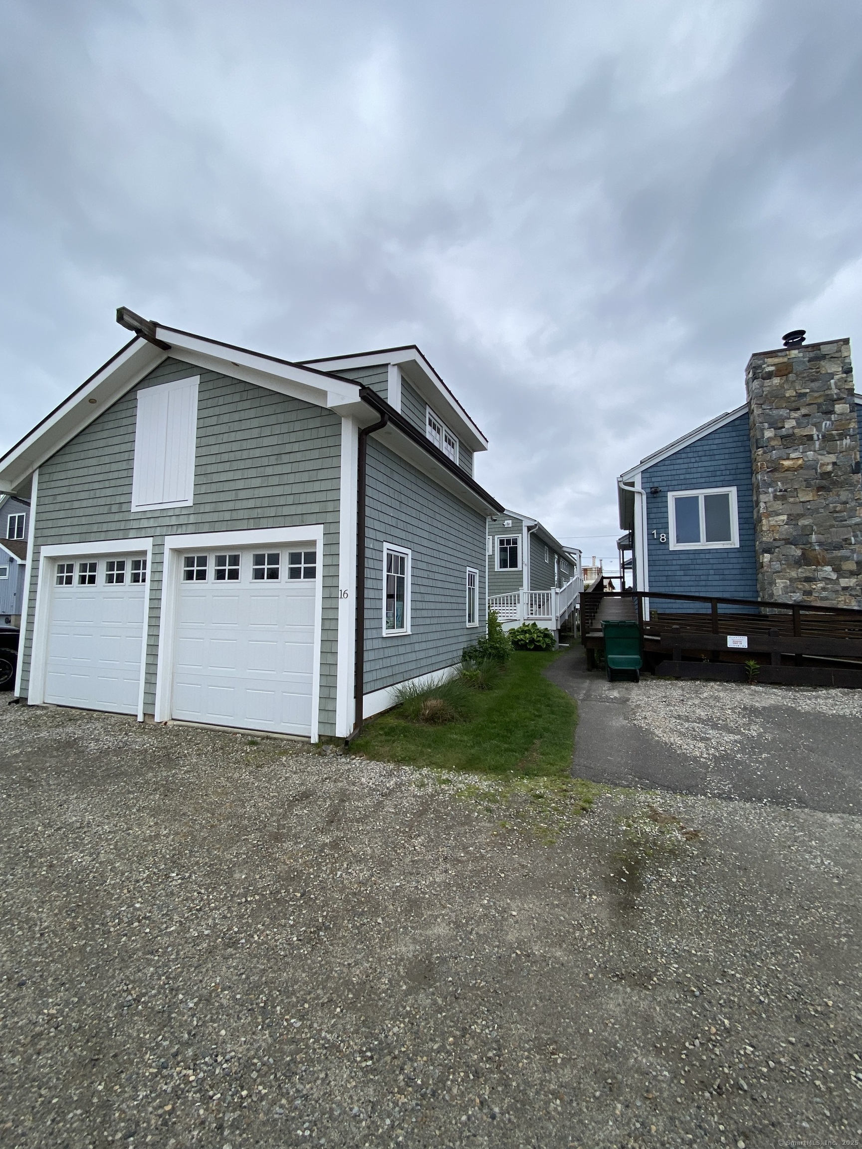 Property Photo:  16 Shoreline Drive 16  CT 06615 