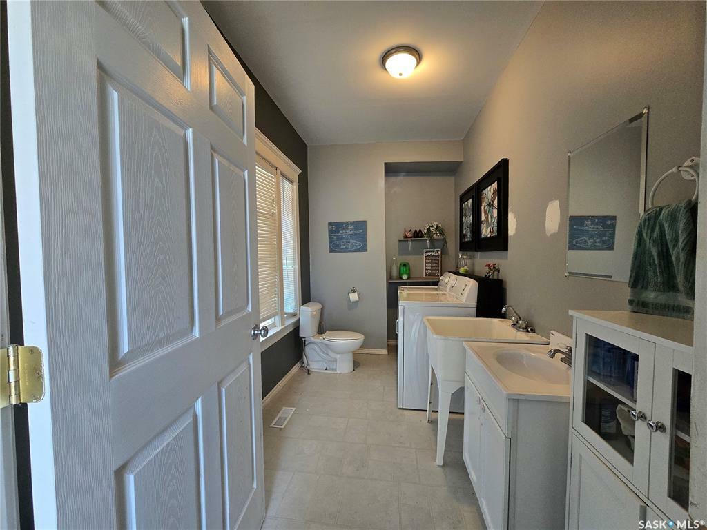 Property Photo: 118 9th Street SK S4H 1E7