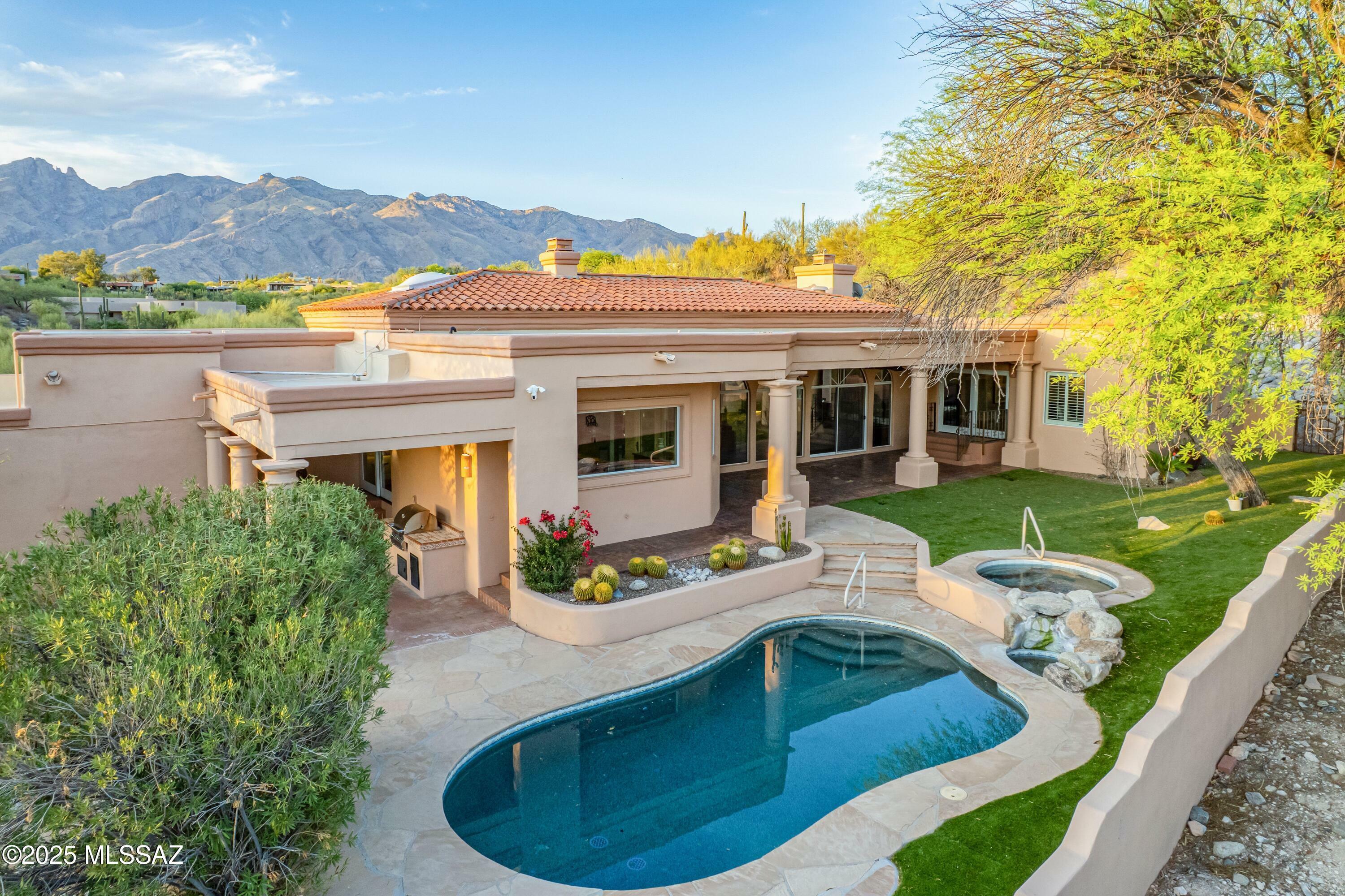 3750 E Sumo Quinto  Tucson AZ 85718 photo