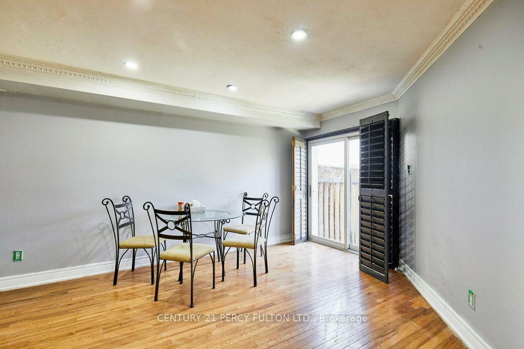 Property Photo: 19 Warner Ave Avenue E ON M4A 2X1