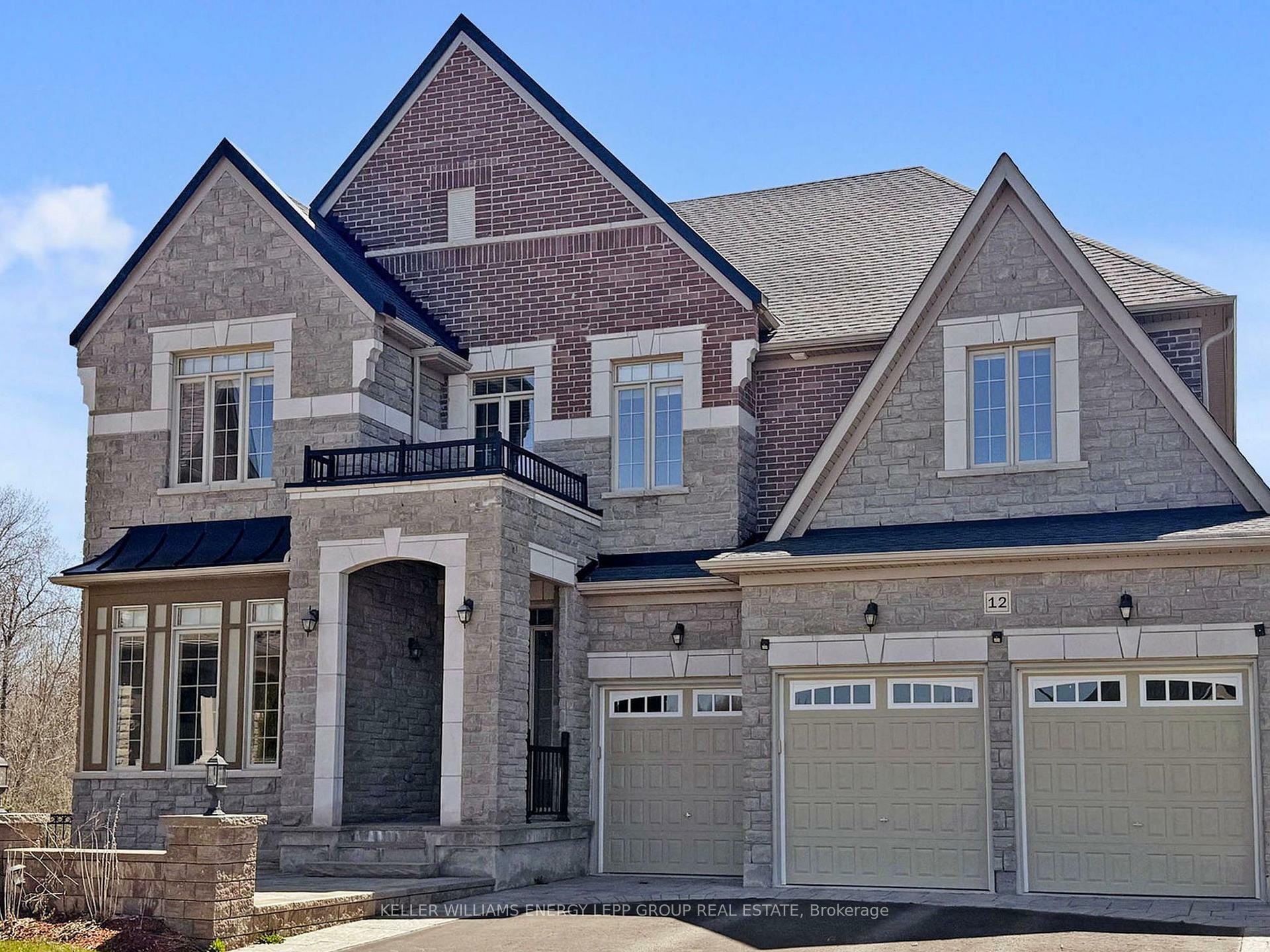 Photo de la propriété:  12 Donwoods Crescent  ON L1R 0N1 