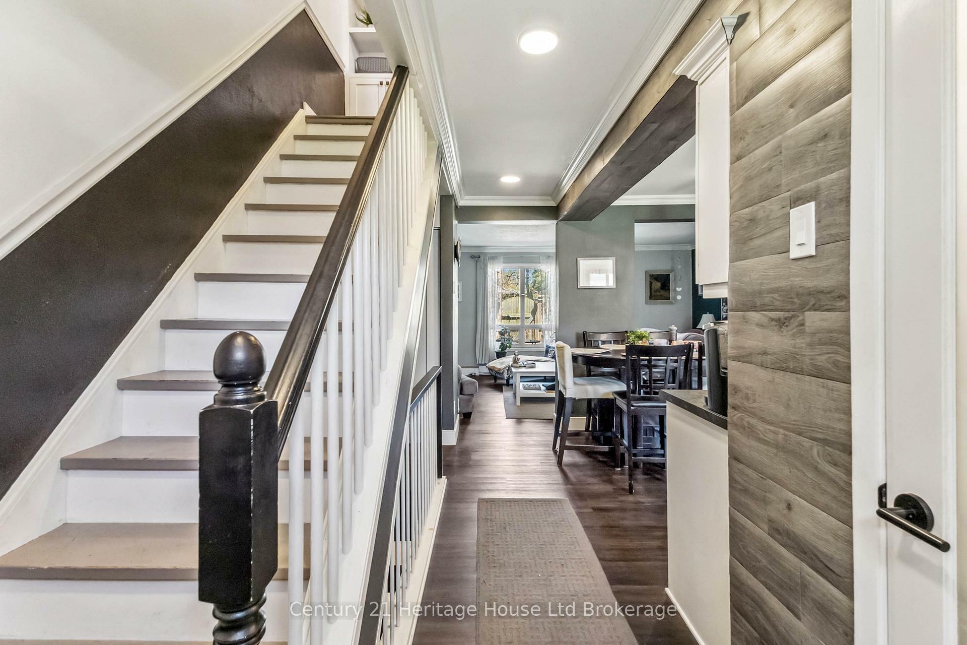 Property Photo: 166 Southdale Road W 123 ON N6J 2J1