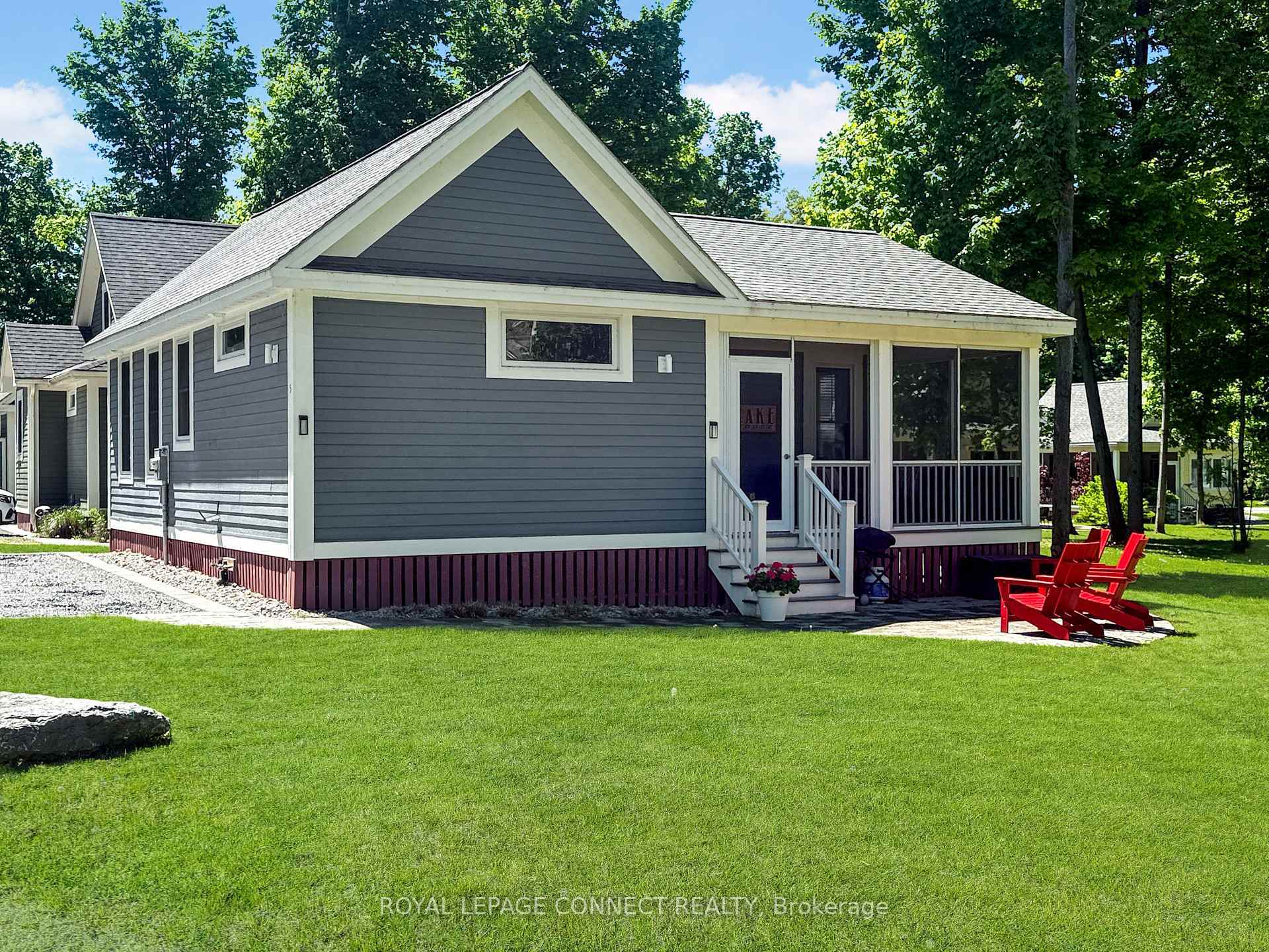 Property Photo: 5 Hollow Lane 215 ON K0K 1P0