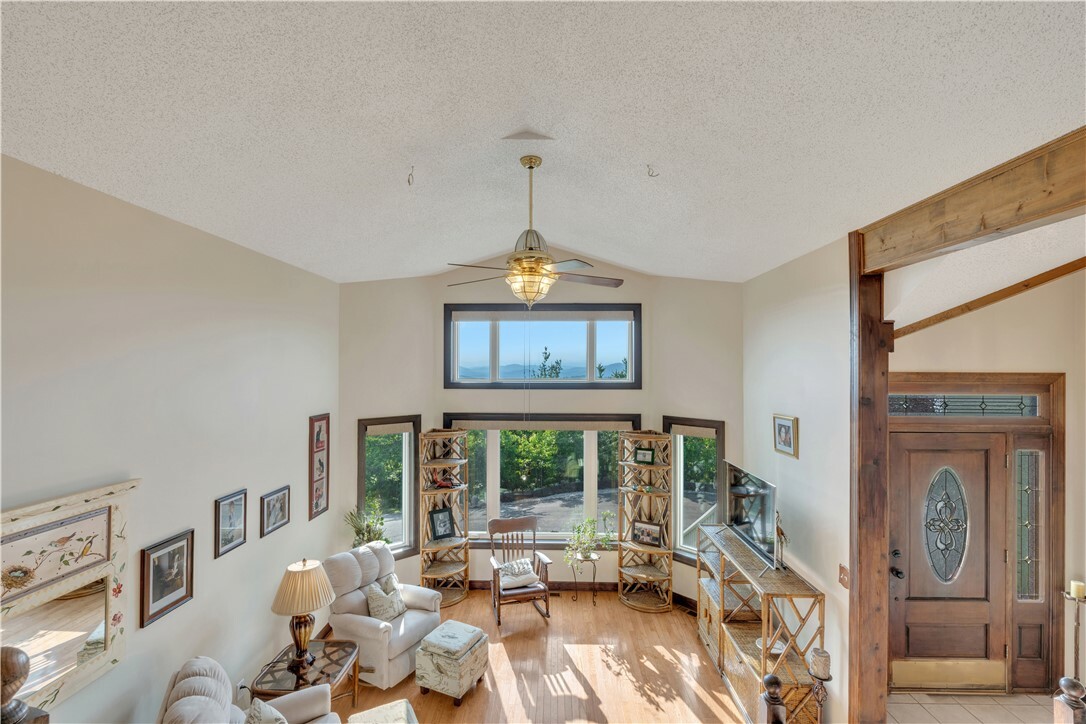 Property Photo: 156 Overlook Drive SC 29671
