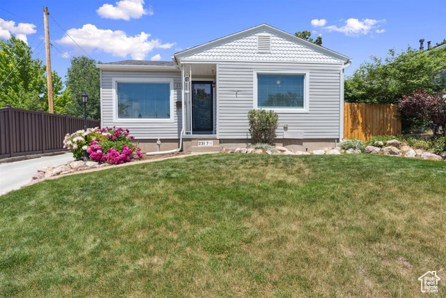 Property Photo: 2317 E Kensington Ave UT 84108