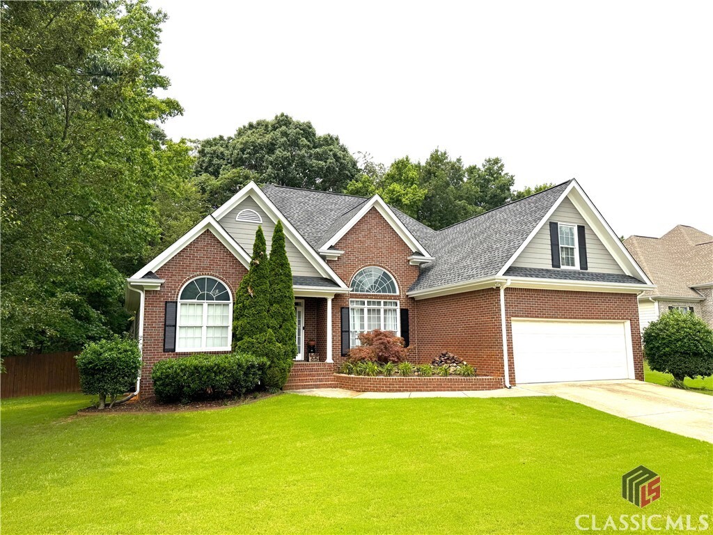 Property Photo:  390 Lakeland Drive  GA 30607 