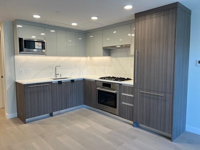 Property Photo: 485 W 63rd Avenue 203 BC V6S 1S7
