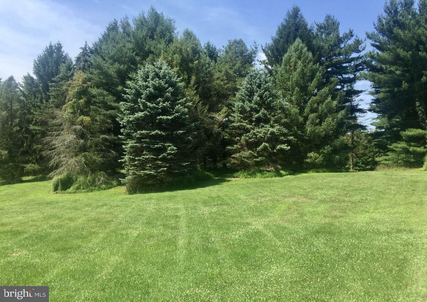 Property Photo:  1022 Pima Circle  PA 17055 