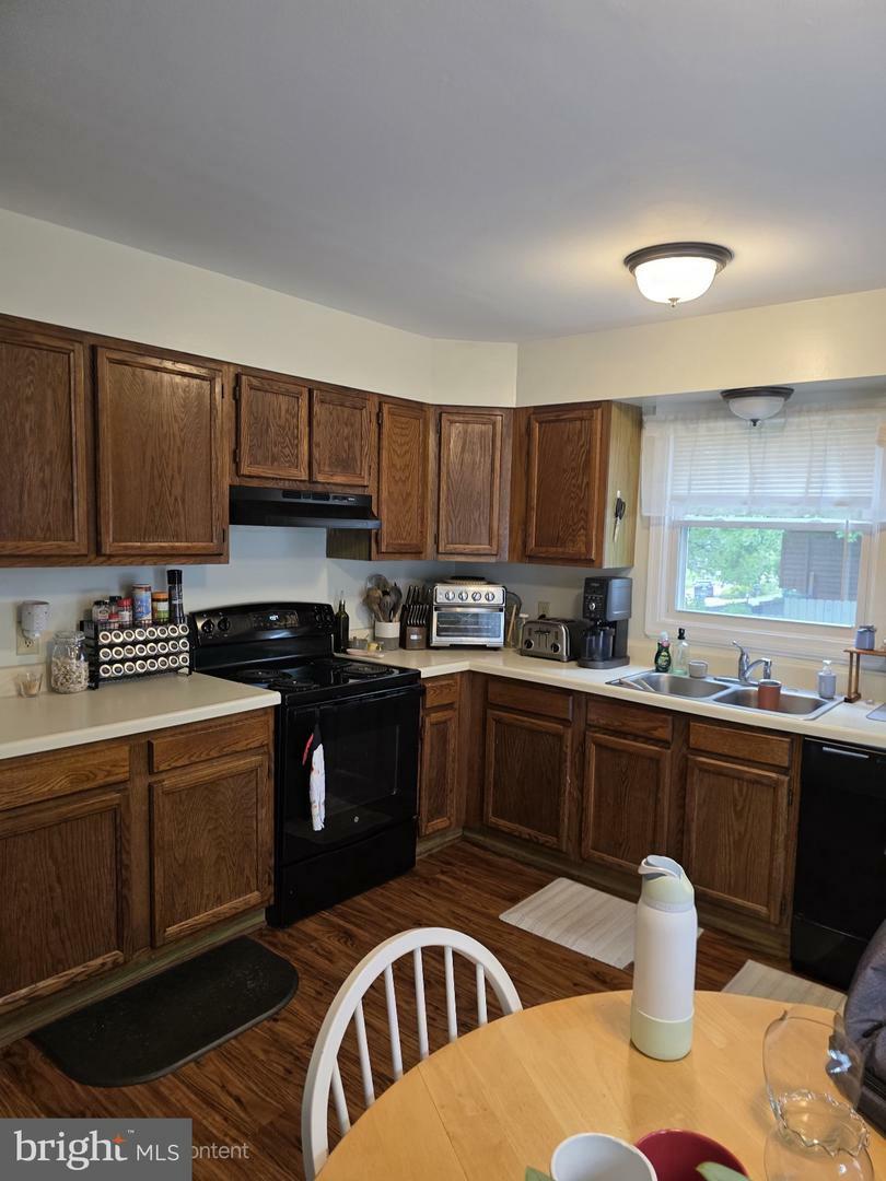 Property Photo: 11606 Rutherford Drive VA 22407