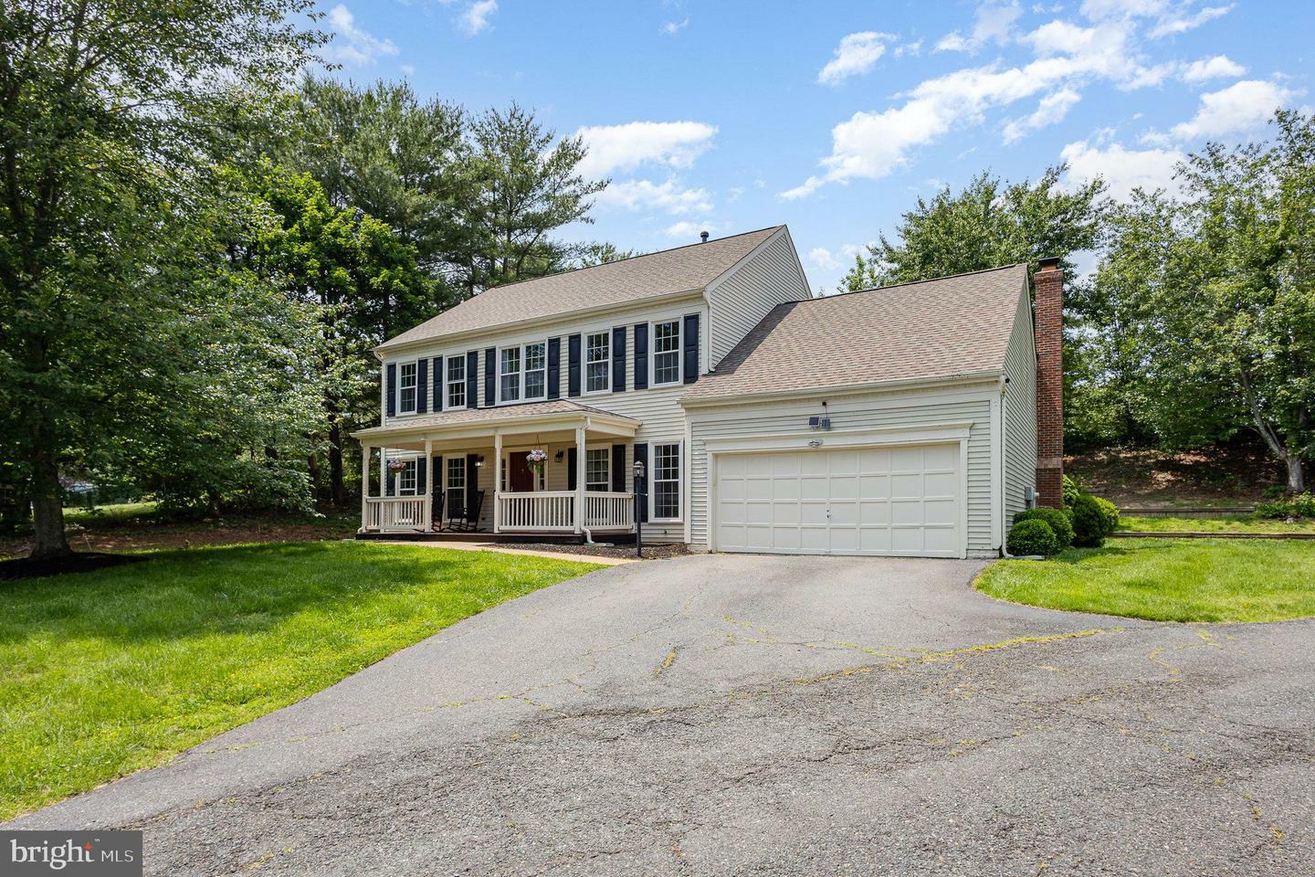 Property Photo: 267 Greenspring Dr VA 22554