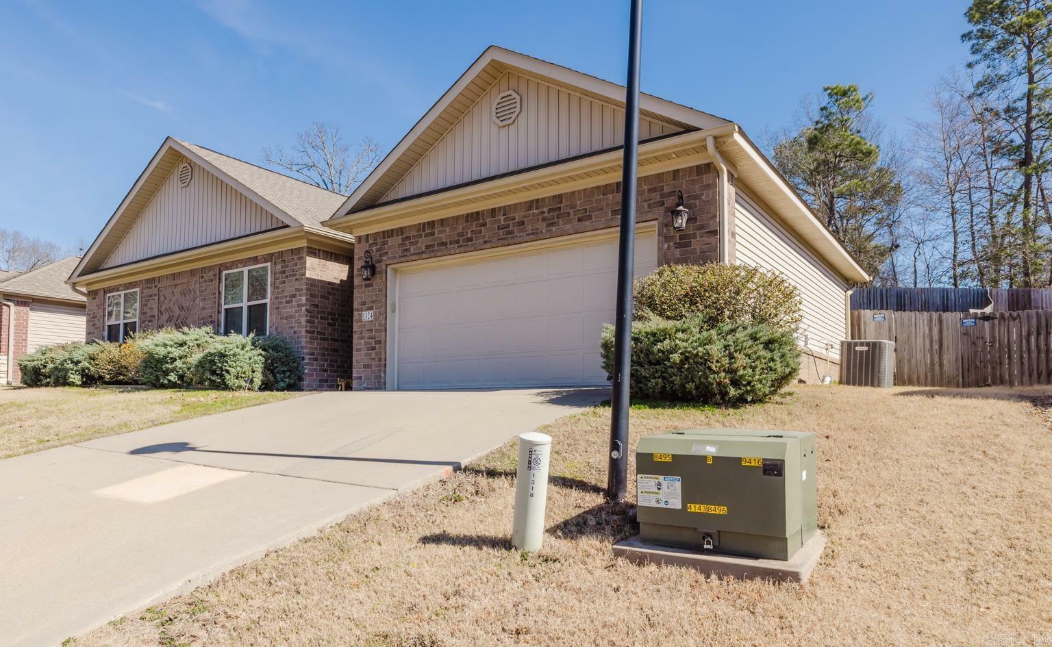 Property Photo: 1324 Hunter Wood AR 72022