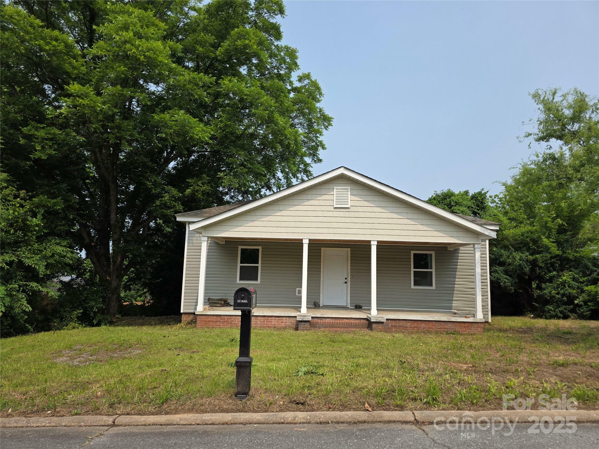 Property Photo: 38 Holly Street SC 29055