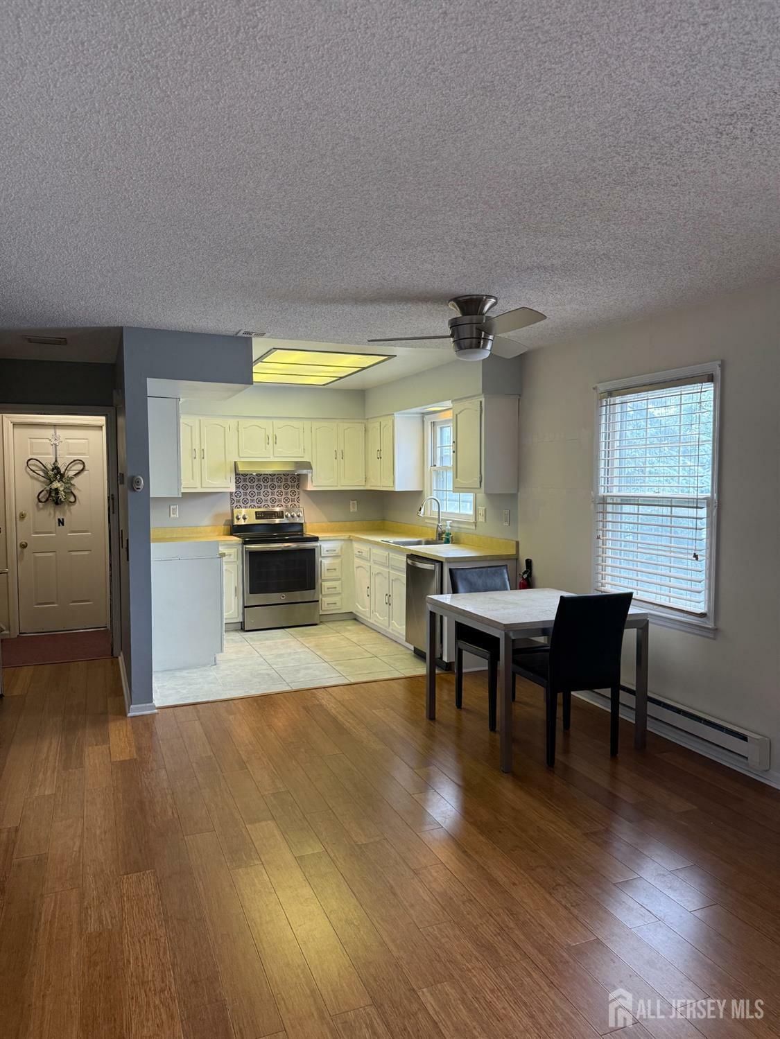 469 New Haven Way  Monroe NJ 08831 photo